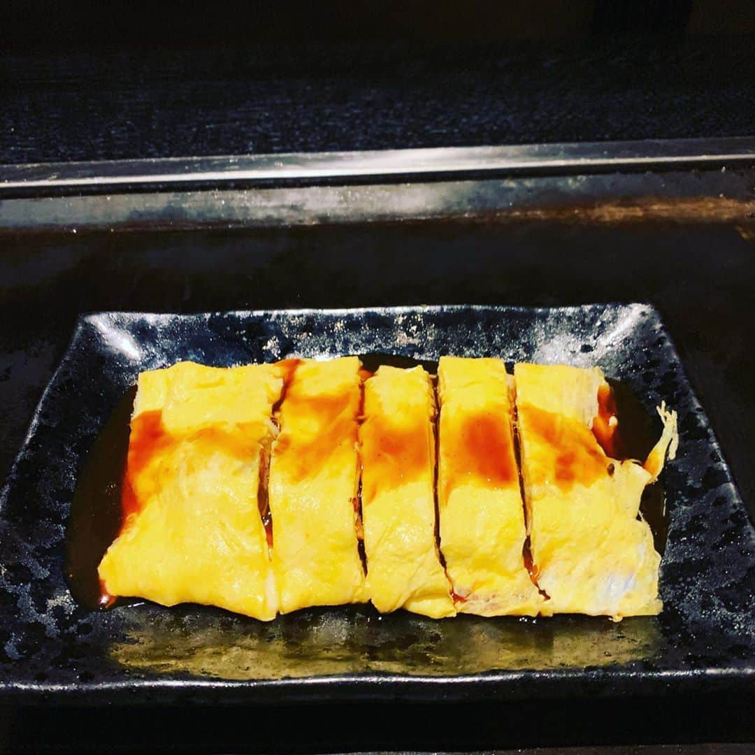 金村義明さんのインスタグラム写真 - (金村義明Instagram)「コロナ前だと常に満員で入れないむらかみへ とん平焼きと大好物の焼きそば食べて持ち帰りにお好み焼きとイカ焼き！ホテル戻って晩酌再スタート！ しかし北新地人少ないわ！」9月14日 20時03分 - yoshiaki_kanemura