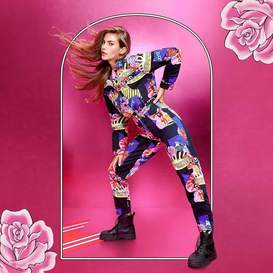 デシグアルのインスタグラム：「Kawaii Dream: Ready for a manga experience full of inspiring messages? 💖 #DesigualxMariaEscote」