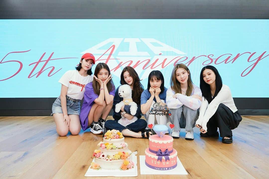 DIAのインスタグラム：「⠀ [🎂] ⠀ 2020.09.14 ❣️‪DIA 5th ANNIVERSARY‬❣️ ⠀ #다이아 #DIA #AID #DIA_5th_Anniversary」
