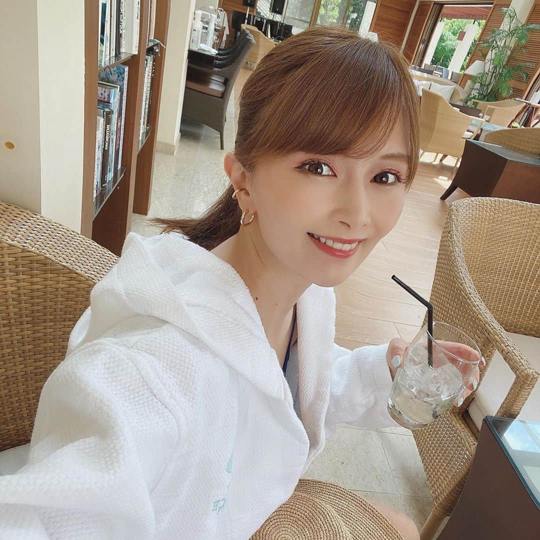 れなさんのインスタグラム写真 - (れなInstagram)「忙しすぎて、、、 インスタが💦💦  まだまだ#夏の思い出 😆😆😆」9月14日 20時44分 - lena_mania_