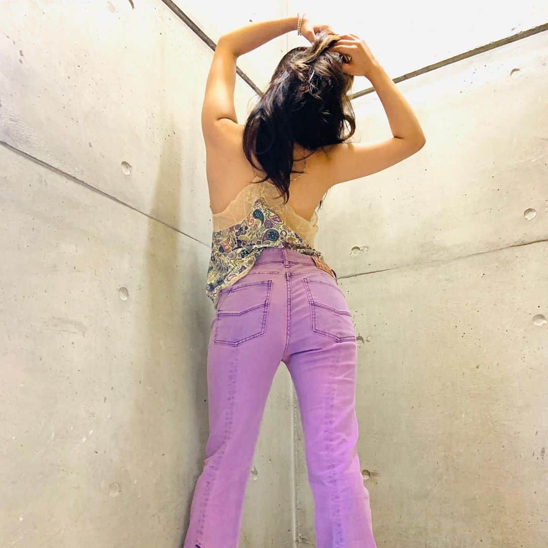 Takiさんのインスタグラム写真 - (TakiInstagram)「C’est la faute à Voltaire 💜 Thank you for my outfit @werockjapan 💜@zadigetvoltaire 💜and @minakolydiahonda 💕 Hair color by @tatsu524merry and @merry_shibuya」9月14日 20時40分 - taki_faky