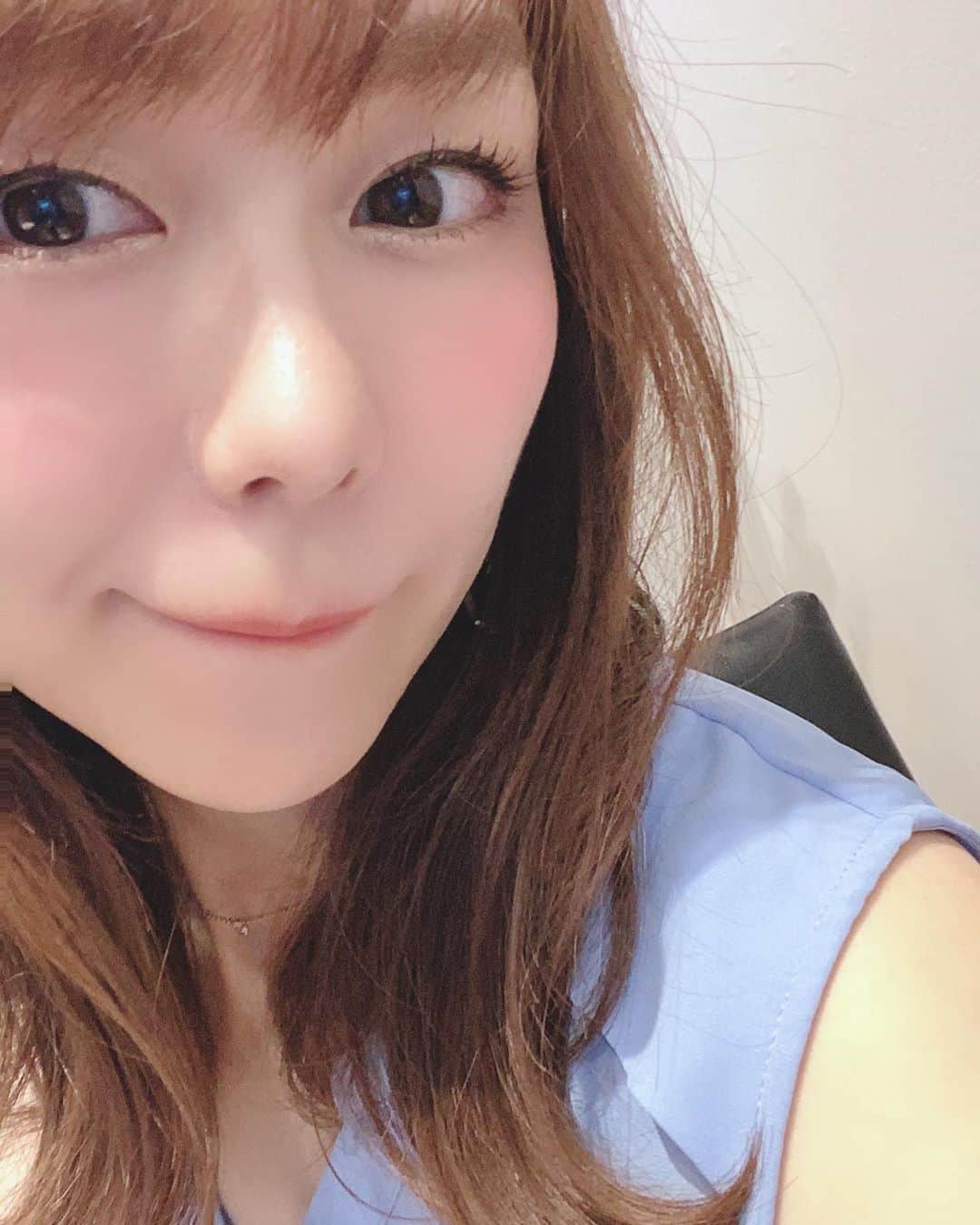 のインスタグラム：「⠀ 明日から2日間お仕事ということで⠀ 今晩から前乗りです‪･:*+.‬ ⠀ 自然とお水が豊かな場所へ…😊🌳✨⠀ ⠀ ⠀  #立石純子 #はだのブランドアンバサダー #音楽#ピアノ#singersongwriter#work  #음악#일본#피아노#악기를켜면서노래함#싱어송라이터#하타노#japan #likes  #instadaily #followforlike  #love#photooftheday #nature」