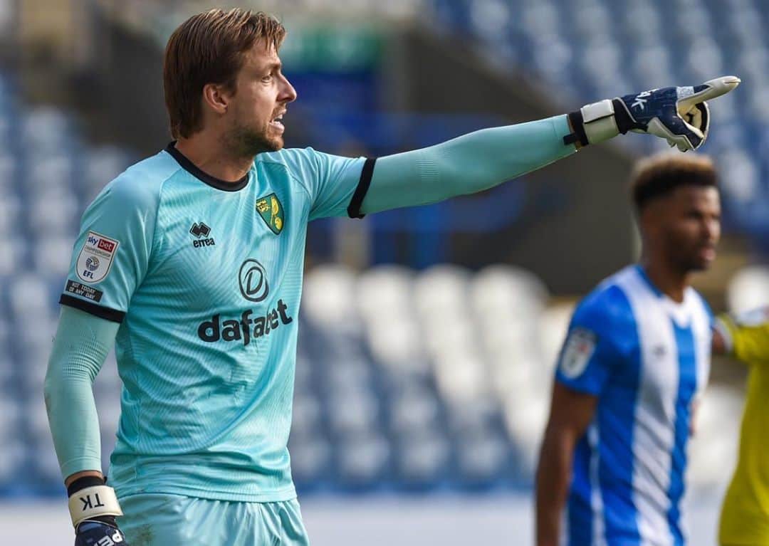 ティム・クルルのインスタグラム：「Great way to start the season with an away win and a clean sheet.. #otbc #45togo 🔰」