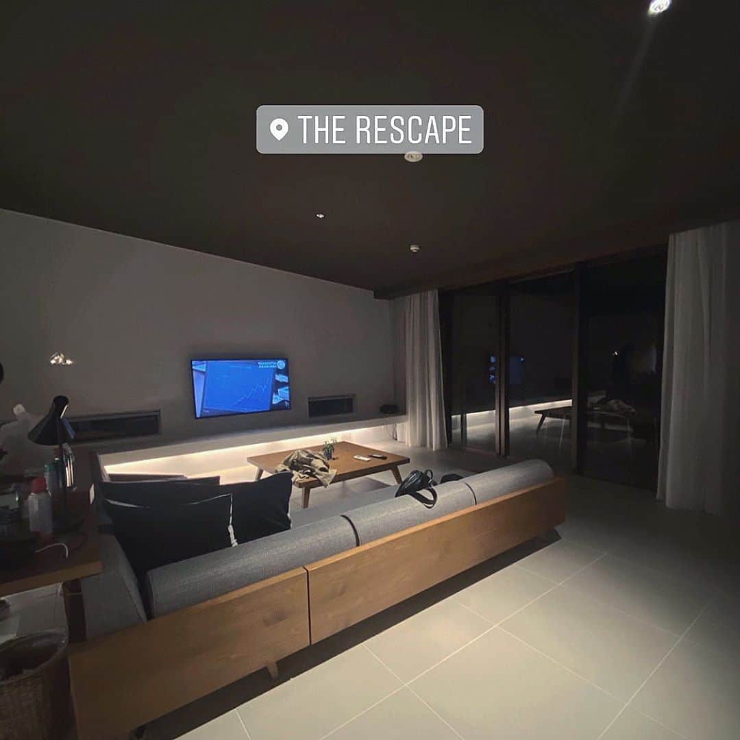 のインスタグラム：「🏷the rescape   去年から泊まりた〜！って思ってたホテル行けた🕯🌤 言うことなしです。満点。虫は共存してこう。」