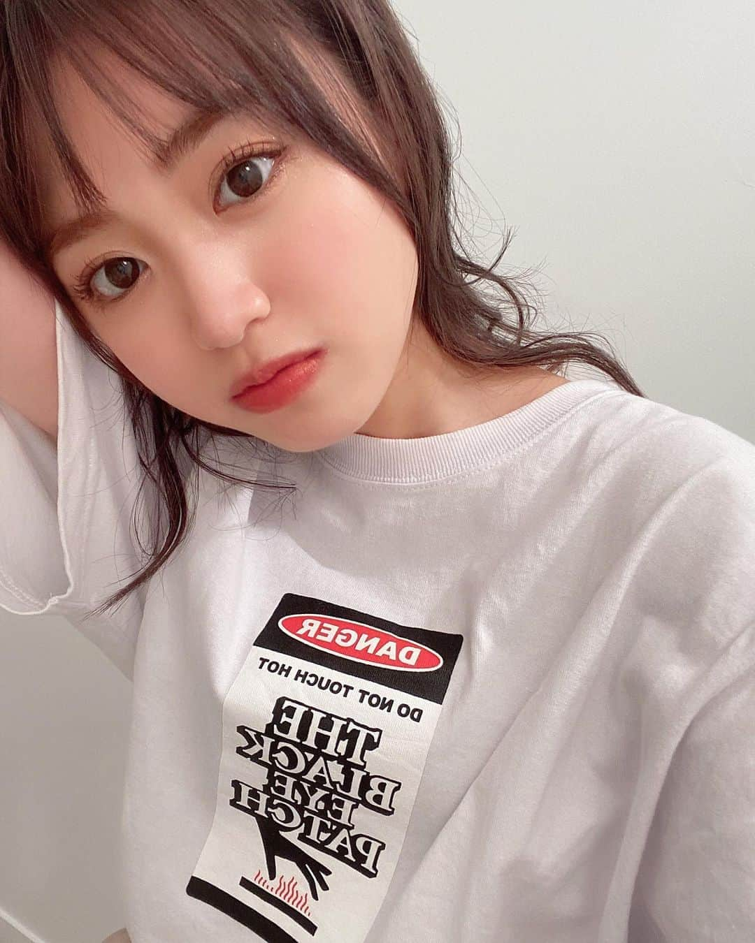 香音さんのインスタグラム写真 - (香音Instagram)「夏は白Tシャツが大好きだ！﻿ ﻿ 🤍 #のんうぇあ」9月14日 21時07分 - kanon420_official