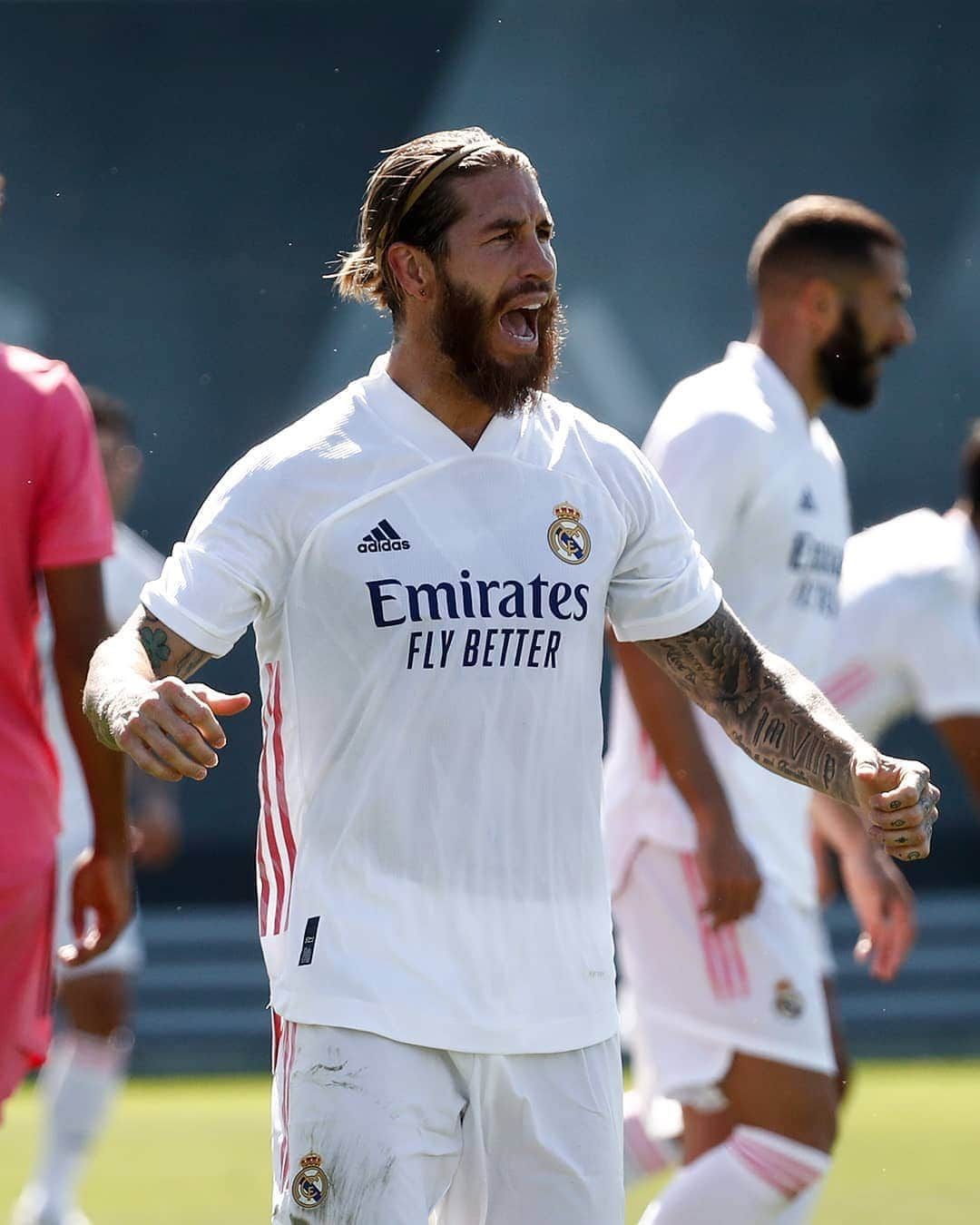 レアル・マドリードさんのインスタグラム写真 - (レアル・マドリードInstagram)「🏆⚽🔙 The champions return to @LaLiga THIS WEEK! 🙌 ¡Arrancamos LaLiga ESTA SEMANA! #RMLiga #HalaMadrid」9月14日 21時11分 - realmadrid