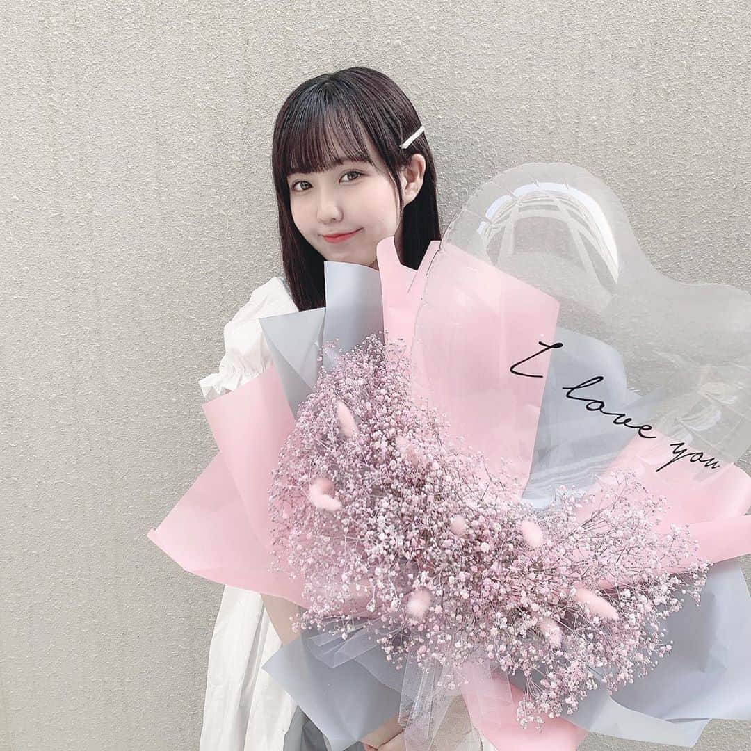 のインスタグラム：「. おかえり✨ . さぁ〜、 今日からまた人生を共に歩もう！！🎶」
