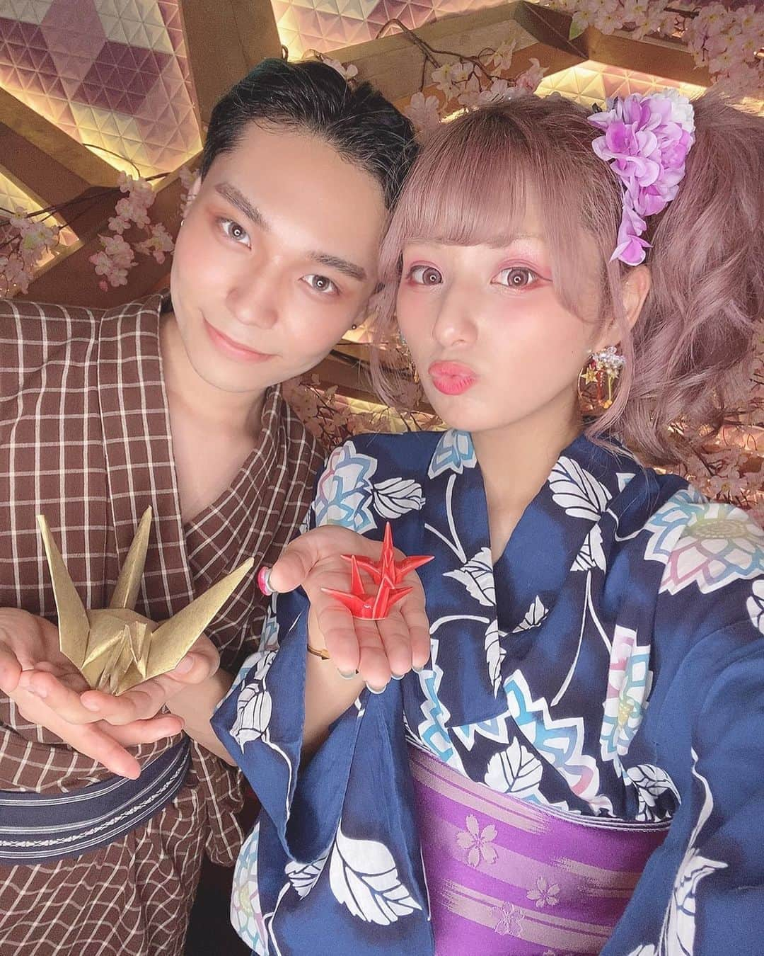 しなこさんのインスタグラム写真 - (しなこInstagram)「可愛いホテルで撮影しました🌸 @moshimoshi_rooms  #moshimoshirooms」9月14日 21時34分 - ssshinako