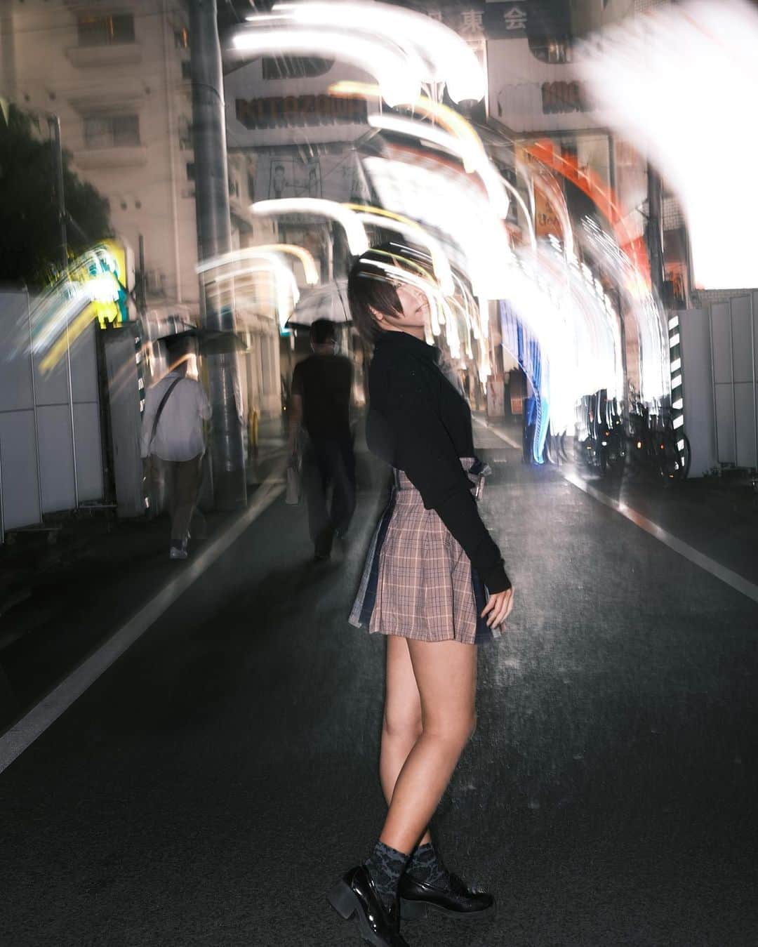 kenta_soyoungさんのインスタグラム写真 - (kenta_soyoungInstagram)「Night of shimokitazawa. . . . . #xpro3  にソニー用のストロボ付けてマニュアル発光してます☻ . . . model: @konami_new」9月14日 21時38分 - kenta_soyoung