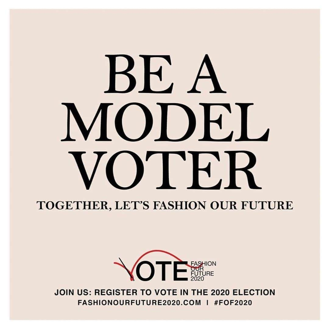 OFF-WHITE C/O VIRGIL ABLOHさんのインスタグラム写真 - (OFF-WHITE C/O VIRGIL ABLOHInstagram)「[PSA] Fashion Our Future 2020 unites voices from the fashion community in a coordinated effort to galvanize the youth vote.   The initiative works to amplify the message of voting organizations through its network of designers and fashion brands by designing forums, moments and merchandise, in addition to creating a legacy with New York Fashion Week that is bigger than any one runway, sell-in season or designer collection.  FOF2020 is joining forces with @VotoLatino to register and mobilize ONE MILLION first time, disenfranchised, or forgotten youth voters across the country. The initiative will culminate with the hottest “Bloc Party” of our youth and our lifetime, inviting everyone to turn up and turn out when they cast their ballot on November 3rd.  Off-White™ is official partner of @fashionourfuture2020.  “Vote” logo & branding c/o @virgilabloh Alaska-Alaska design studio.  To take action or learn more, visit the link in bio ~  http://bit.ly/FOFVOTE」9月14日 21時46分 - off____white