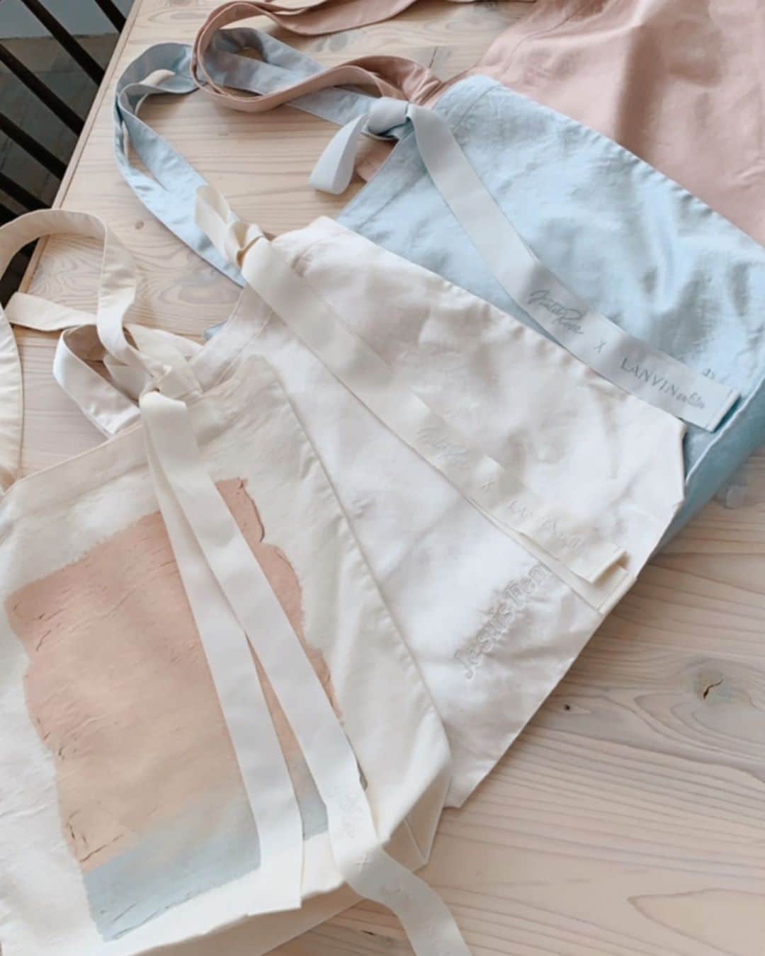 LANVIN_en_Bleu_OFFICIALのインスタグラム