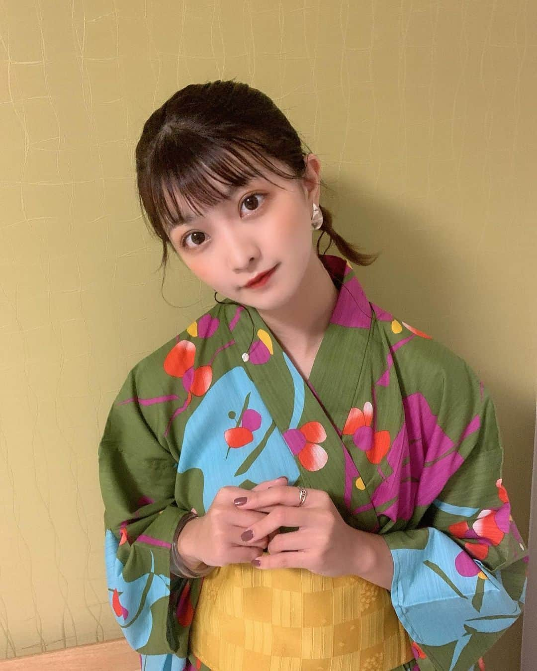 中山星香さんのインスタグラム写真 - (中山星香Instagram)「まだまだ夏だね🎇今日はメンバーみんなと撮影で花火したよ☺️」9月14日 21時59分 - seika0705n