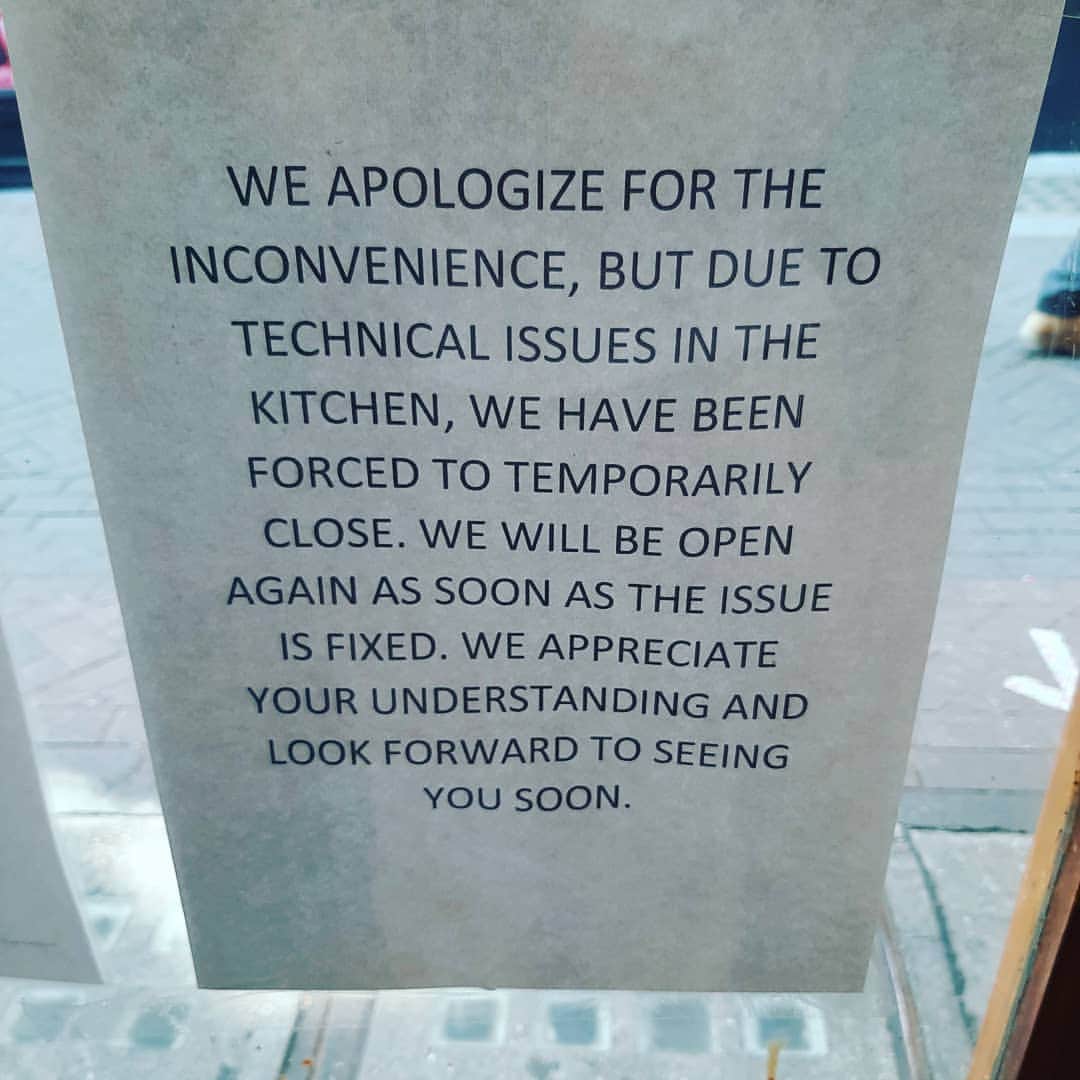 Kua 'Aina UKさんのインスタグラム写真 - (Kua 'Aina UKInstagram)「We've had to temporarily close due to unforeseen technical difficulties in the kitchen. We hope to be open again as soon as possible.  Sorry guys. In the meantime, stay safe and hang in there. Burgers incoming soon 🤙🤙🤙🤙🤙」9月14日 22時00分 - kuaainauk
