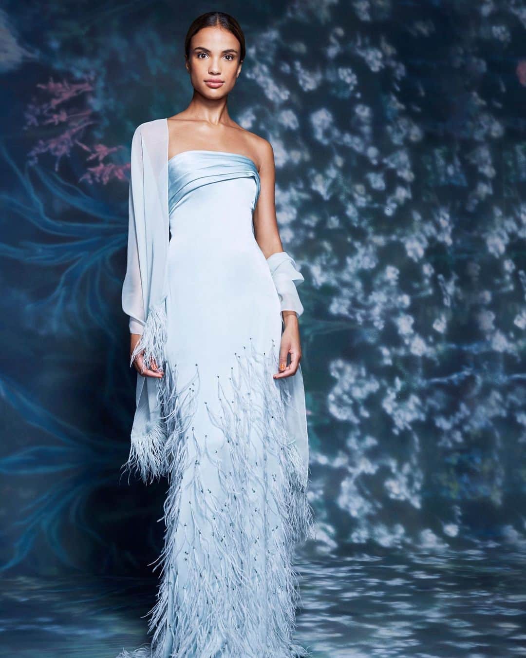 Fashion Weekのインスタグラム：「Feathered and fabulous 💙 Effortless elegance abounds in @marchesafashion's @NYFW September 2020 lookbook, featuring the new Spring 2021 collection. Swipe to see some of the looks and follow @marchesafashion for more from the label #NYFW」