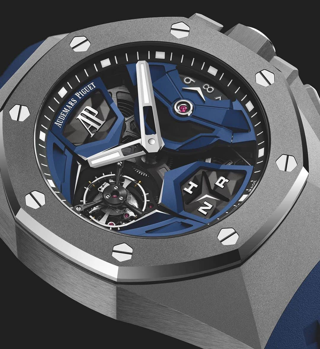 WATCHMANIAさんのインスタグラム写真 - (WATCHMANIAInstagram)「Introducing the new Audemars Piguet Royal Oak Concept Flying Tourbillon GMT blue 💈」9月14日 22時09分 - watchmania