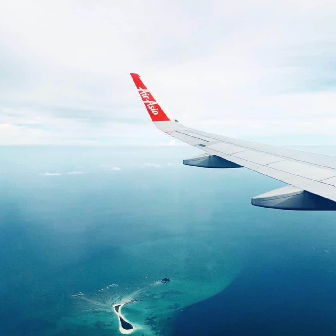 エアアジアのインスタグラム：「#LiveLifeNow and experience the beauty of Malaysia!  Here are some of favorite snaps around Malaysia shared by our guests and allstars.  Also, our Malaysia Quiz IG Filter is already up on our IG Filter tab in the main page and let’s see if you’re familiar enough with the different sites of Malaysia! Don’t forget to tag/mention us in your answers/posts!  #airasia」