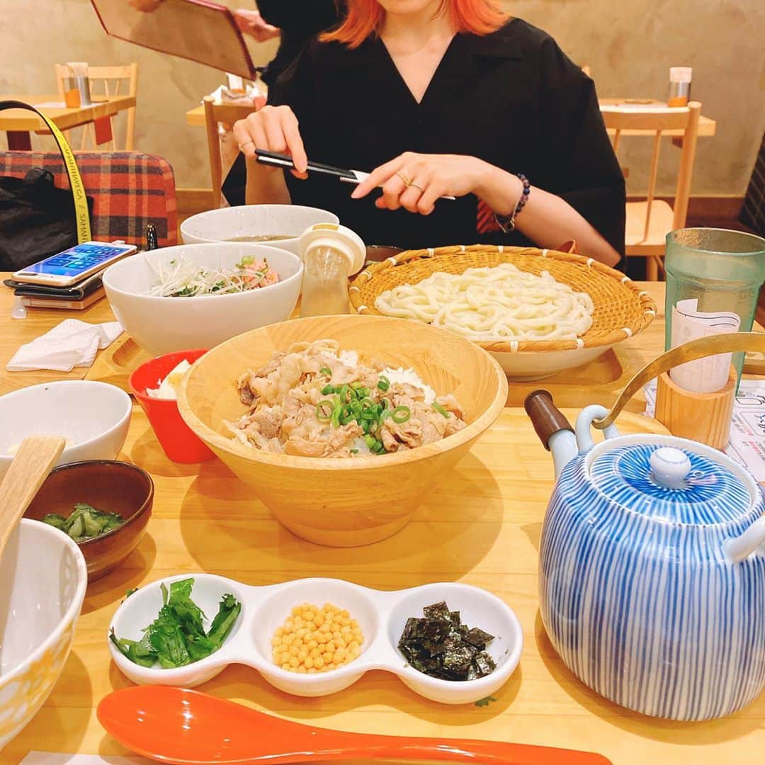 小桃のインスタグラム：「星期六的～ 不好吃😔失望 也可能我在病著吃什麼也不好吃😂💦  #japanlife #daily #dailylife #siutaodaily #tokyo #日本 #東京 #日常 #food #lunch」