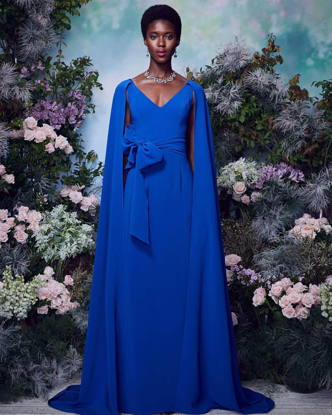 Fashion Weekのインスタグラム：「Pretty as a painting 💐 #MarchesNotte's bright and bold Spring 2021 collection was inspired by Frida Kahlo’s villa known as La Casa Azul — “The Blue House” — and its enchanting tropical gardens. Swipe to see some of the looks from the @NYFW September 2020 lookbook and follow @marchesafashion for more from the label.」