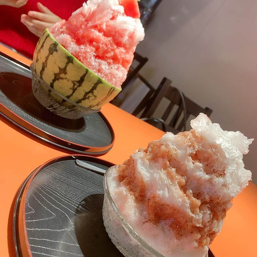 ななせ結衣のインスタグラム：「かき氷を食べると めっちゃ夏を感じる🍧💗 . . さゆみんが連れてってくれたよ🥺 . .  #かき氷 #夏 #かき氷巡り  #雪うさぎ #海 #空  #gravureidol #photography  #gravure #sexy #sexyhot#asian#asianbeauty#Japanese#girl#instagood #ig#ig_japan#igers#picoftheday  #性感內衣 #内衣 #泳衣 #얼스타그램#일본#섹시#일상#소통#팔로우」