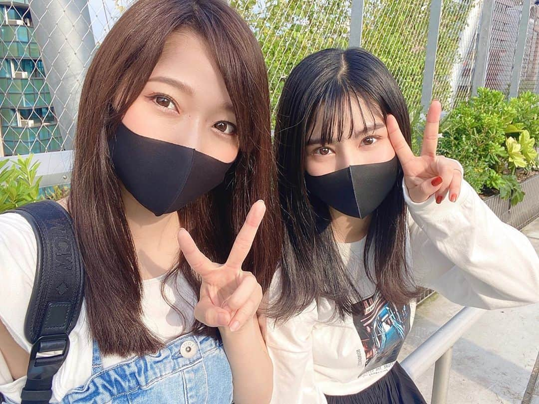 大黒柚姫さんのインスタグラム写真 - (大黒柚姫Instagram)「＊ 今日はAwww! の青葉と 初めてランチしました😋🍴💕 青葉すごい喜んでくれてこっちまで嬉しかった❤️ おそろの美容グッズいっぱいゲットしたんだ〜！ 青葉また遊ぼね(*^^*) 柚姫の部屋も来てね☺️🌈 #Awww!  #森青葉 #ありがとう ！ #大好き」9月14日 23時46分 - yuzuki_oguro_official