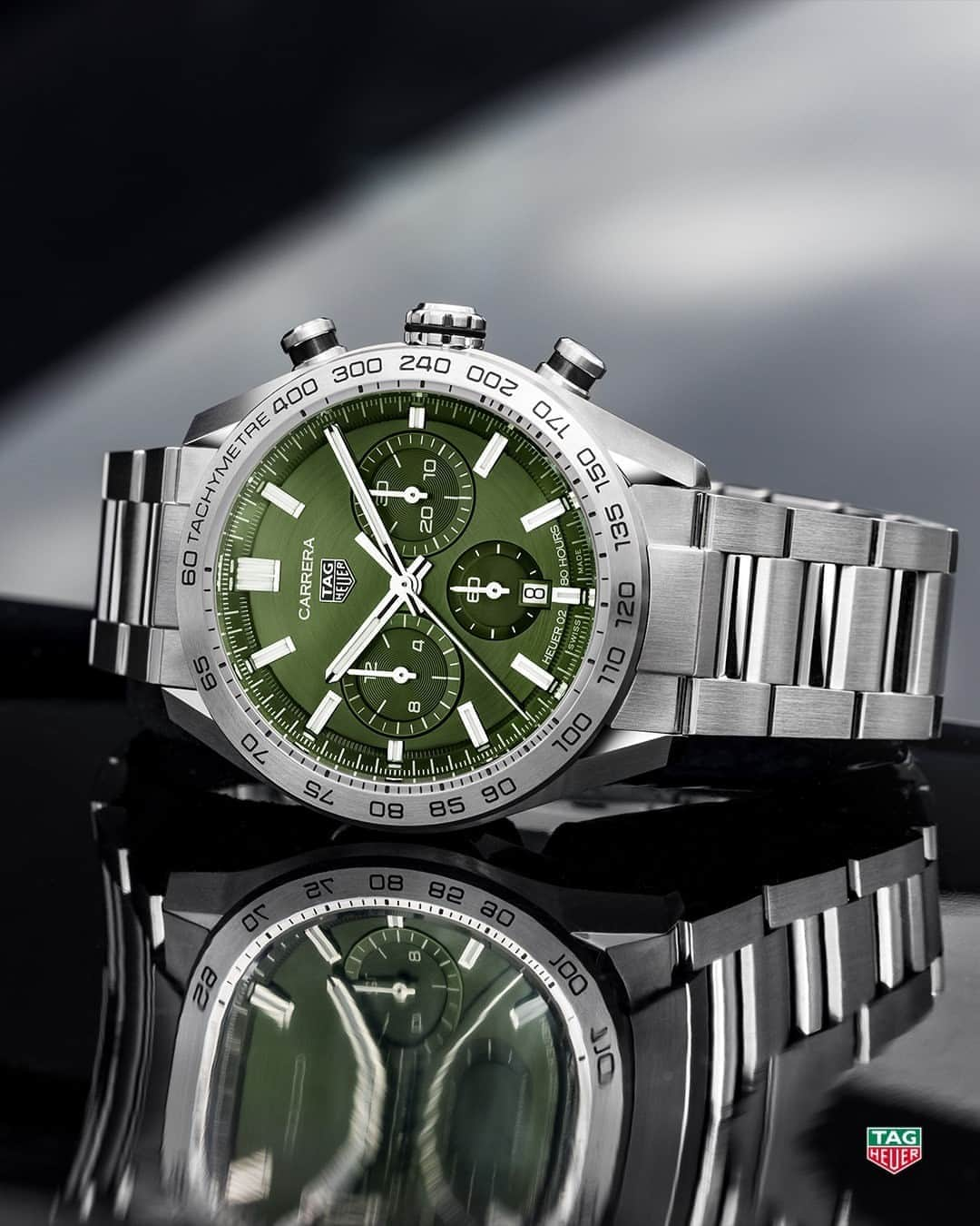 タグ・ホイヤーさんのインスタグラム写真 - (タグ・ホイヤーInstagram)「Green means go.  It’s a definite yes when it comes to the new #TAGHeuerCarrera Sport Chronograph.   Discover more at the link in our bio. #DontCrackUnderPressure」9月15日 0時00分 - tagheuer