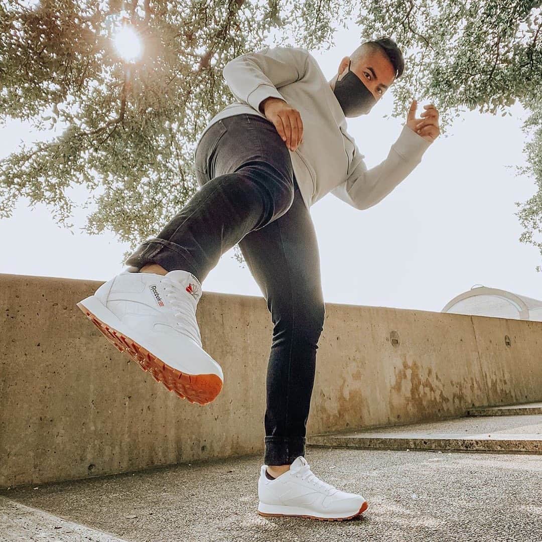 のインスタグラム：「Lace up, then mask up. @natekatsuro」