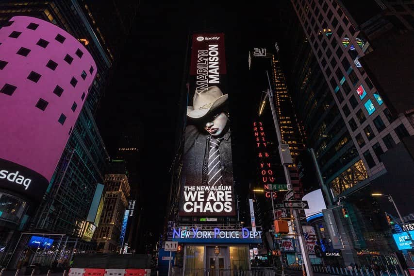 マリリン・マンソンのインスタグラム：「Thank you @spotify   New York & Toronto  “WE ARE CHAOS” out now」