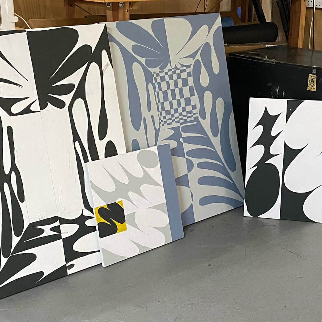 トロ・イ・モアのインスタグラム：「Here is some wip.  @newimageart show opens October 24th 👀 Los Angeles, Ca」