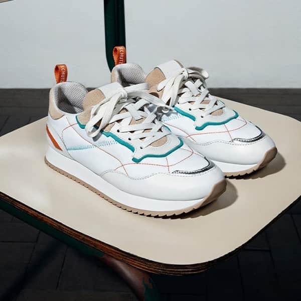 Schutzのインスタグラム：「HAVE YOU ASKED FOR DADDY SNEAKERS? #newin #schutzdeeptruth」