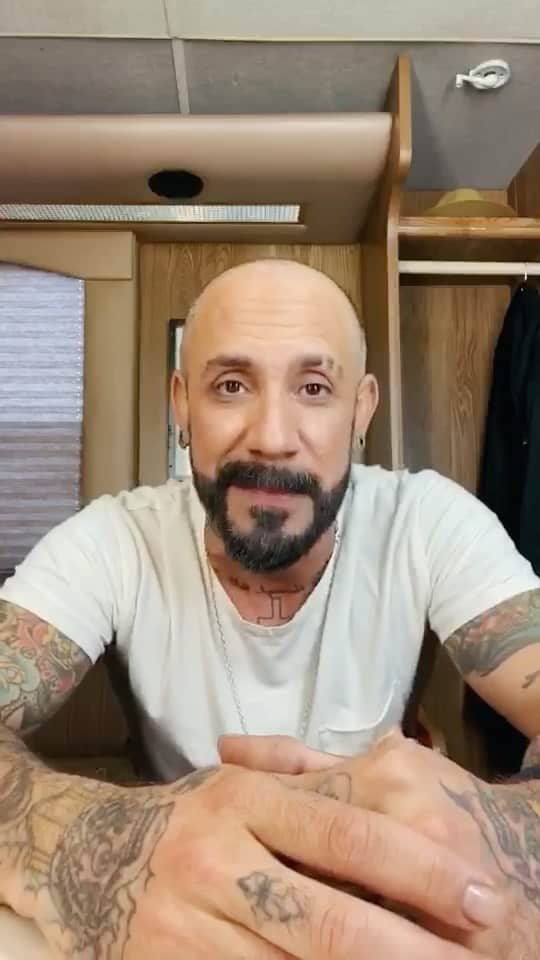 A.J.のインスタグラム：「Just wanted to share some thoughts before I head to the ballroom and this #DWTS adventure truly begins. Thank you everyone for your support, I am feeling the love!!! @dancingabc」