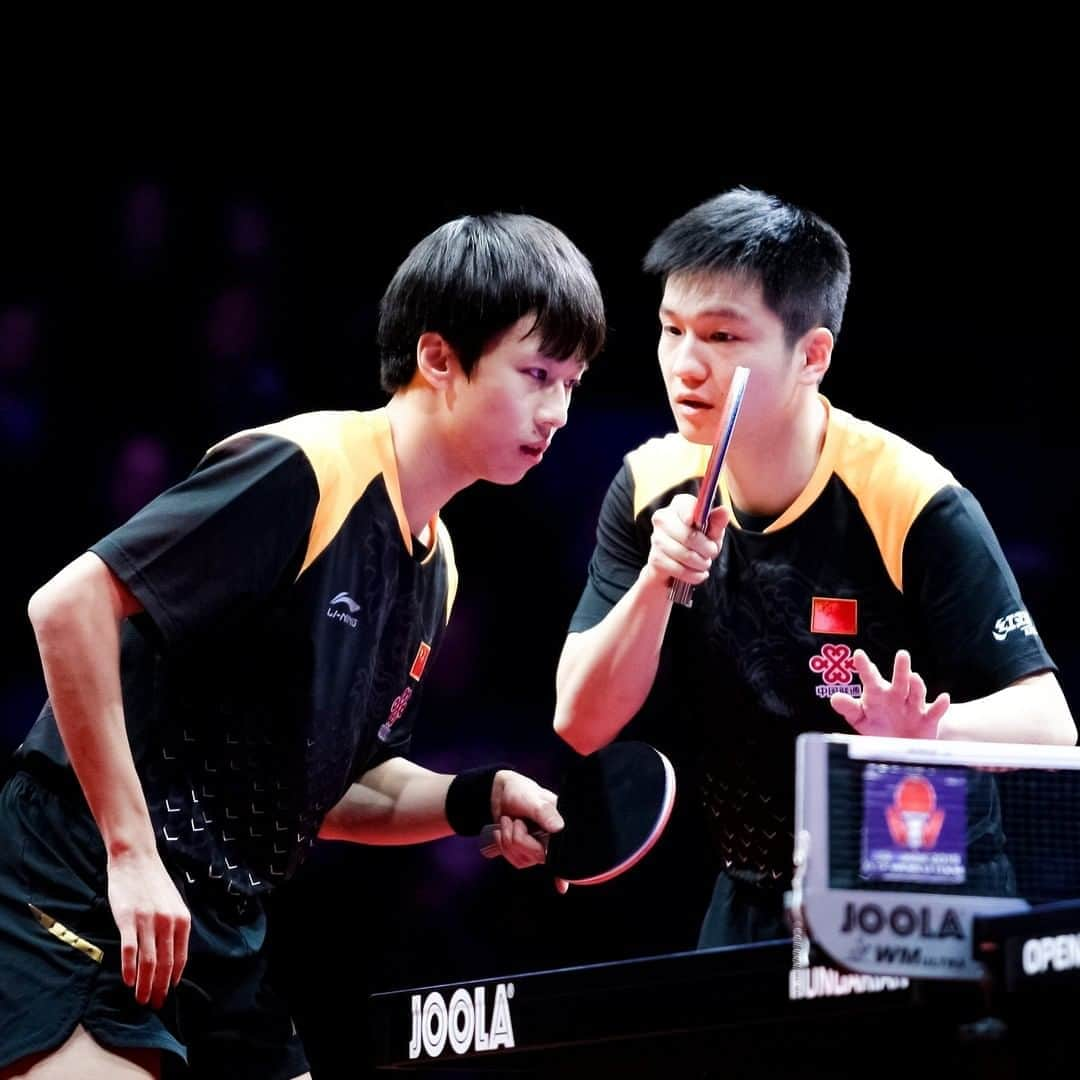 ITTF Worldさんのインスタグラム写真 - (ITTF WorldInstagram)「🤓🤔#CaptionThis #DreamTeam」9月15日 8時00分 - wtt