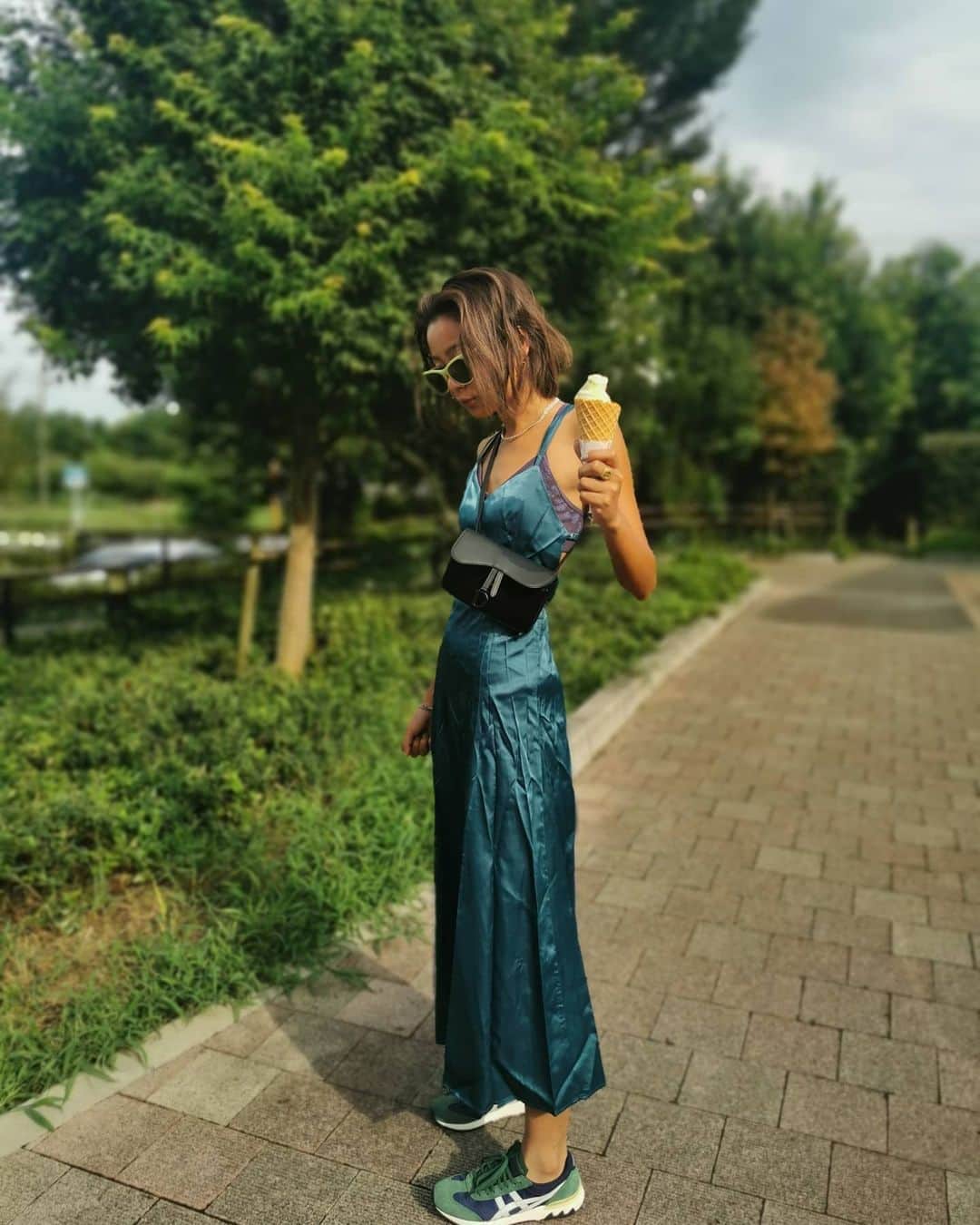 脇田恵子のインスタグラム：「👽💚🏞️」