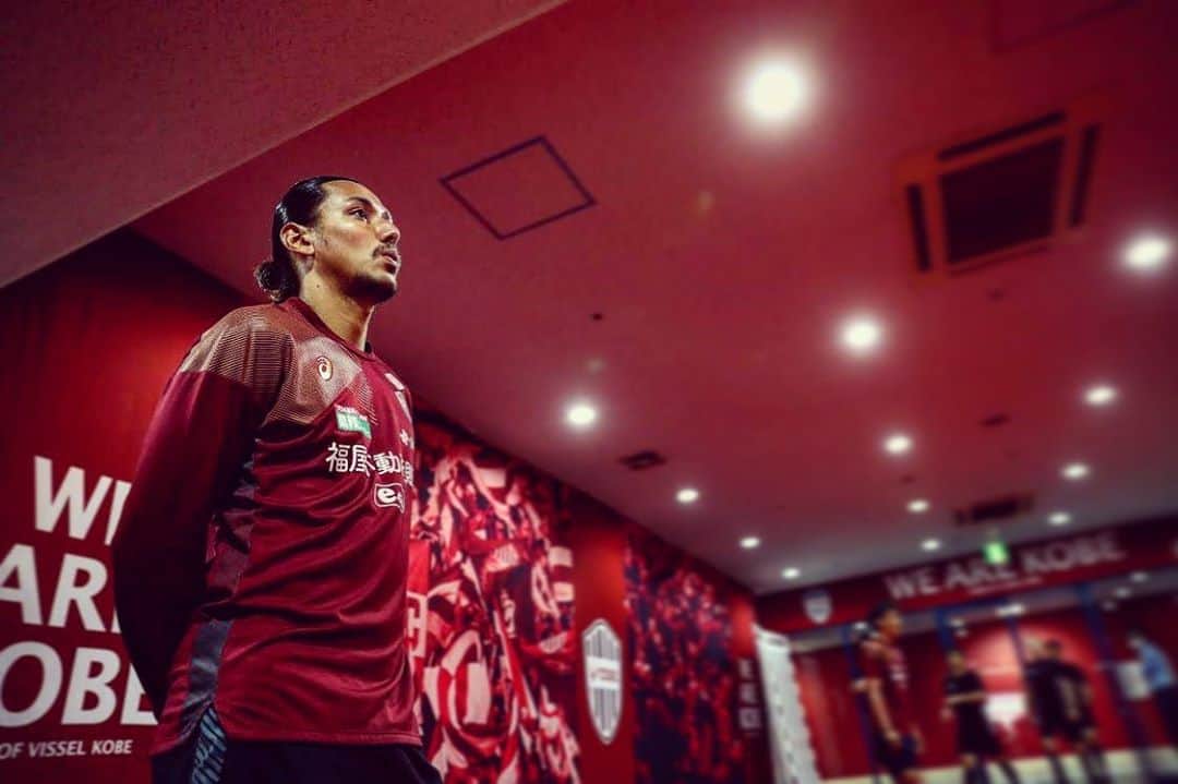 大崎玲央のインスタグラム：「勝つのみ。　 Let's go!!! #visselkobe #wearekobe #ヴィッセル神戸」