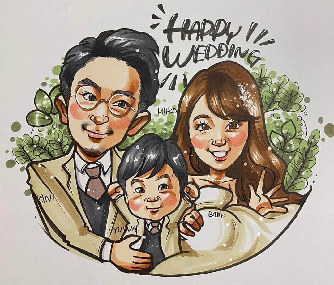 似顔絵★𝗚𝗢𝗥𝗜𝗞𝗜𝗡𝗚のインスタグラム：「. . . 先日の一枚❤️ . . . この前一枚だけ紹介させていただいた方で、実は第二子妊娠中💕 . . ご友人に報告をされたとのことでこちらも解禁💕 . . お腹にはぽっこり赤ちゃん💕 . . . これからますます楽しみが増えますね😍❤️❤️❤️✨  改めておめでとうございます✨🔥🔥🎂  . . .  ❌❌現在は、予約受付終了してます❌❌ 。 . . .  2020年度ご予約のお客✨ 現在70番までの方へ案内中です🌟✨💕 DMの確認いただきgmailへ返信宜しくお願い致します🙇‍♀️🌟✨✨ . . . .  次回の予約応募は、2020年のご予約分を書き終える予定の 来年春から夏頃の、、、予定です。 ※あくまでも予定なので前後します🙇‍♀️ . . . .  オーダー再開の際には 人数制限あるため必ず予約ができるわけではございません。 そのことも踏まえた上で 次回ご検討いただけると嬉しいです(^^) . . また、結婚式の使用を考えてくださる方も多いです✨  前々からお伝えしていますが、 基本的に予約順に対応しているため、 近々の納期を希望される方は、 対応できないこともあるので、 あらかじめご了承ください💦 . . . . . ※今回予約が取れた方へ※ . .  写真がまだ用意できてない、入金が遅れそうなど、状況により、順番が前後することもございます‼️ あらかじめご了承ください。 。 . . . また、芸能人、キャラクターのオーダー、パロディ風オーダーはお断りしています。  芸能人については、ご本人様に直接プレゼントなどはOKです。 . . . . . . 💰料金表は過去投稿記事みてね❤💰 . . . . . ➡️ハッシュタグ⇨ goriking117料金表2019⬅️ . . ✨✨✨✨✨✨✨✨✨✨✨✨✨✨✨✨ @by.goriking のアカウントでは、 過去書かせて頂いたお客様方からの、 似顔絵のその後のお写真をいただき、 投稿しております^ - ^❤️❤️ 玄関に飾ってある似顔絵、 渡した瞬間のお写真、 ご本人とのお写真などなど💕 いろんな場面でのお写真お待ちしております^ - ^✨⭐️ . . . .  .  #似顔絵#pencildrawing#drawing#pencil#illust#painting#art#artwork#絵描きさんと繋がりたい#似顔絵師#gorikingの似顔絵屋さん#結婚式＃ウェルカムボード#welcomeboard#wedding#weddingdress#妊婦#妊娠#マタニティ#赤ちゃん#ドレス#dress#息子#お兄ちゃん#maternity#baby#comicart#anime#animeart#comicartist#animejapan」