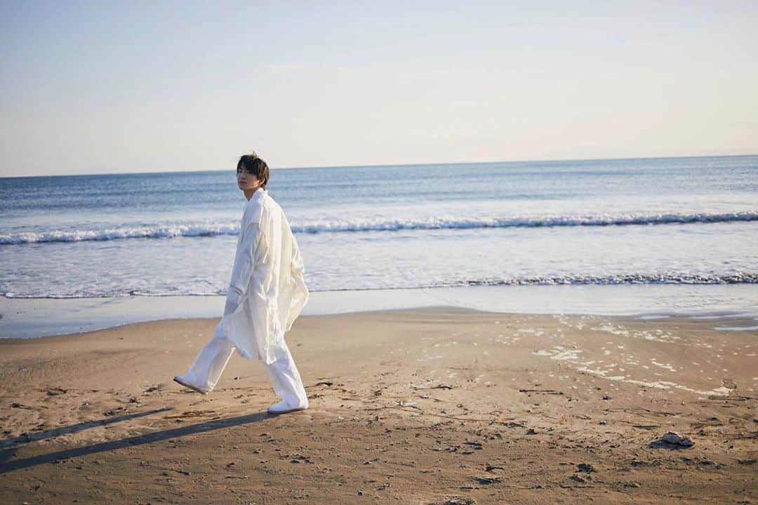 のインスタグラム：「Bright ...other cut Ⅲ」