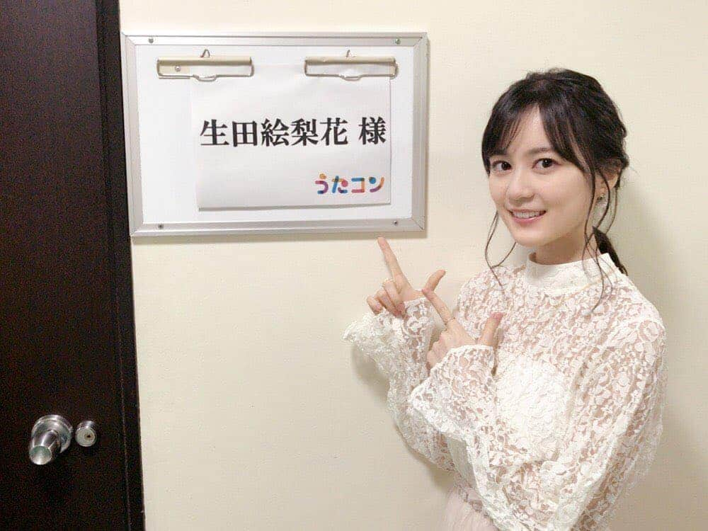 生田絵梨花さんのインスタグラム写真 - (生田絵梨花Instagram)「現在放送中のNHK総合 #うたコン に生田絵梨花が出演♬  #TOHOMUSICALLAB 「Happily Ever After」の劇中歌の「Wake Me Up」をフルバンドで披露します！！  是非ご覧ください✨  #乃木坂46 #生田絵梨花  https://t.co/jXbH02Q7K0」9月15日 20時14分 - _ikuta.erika