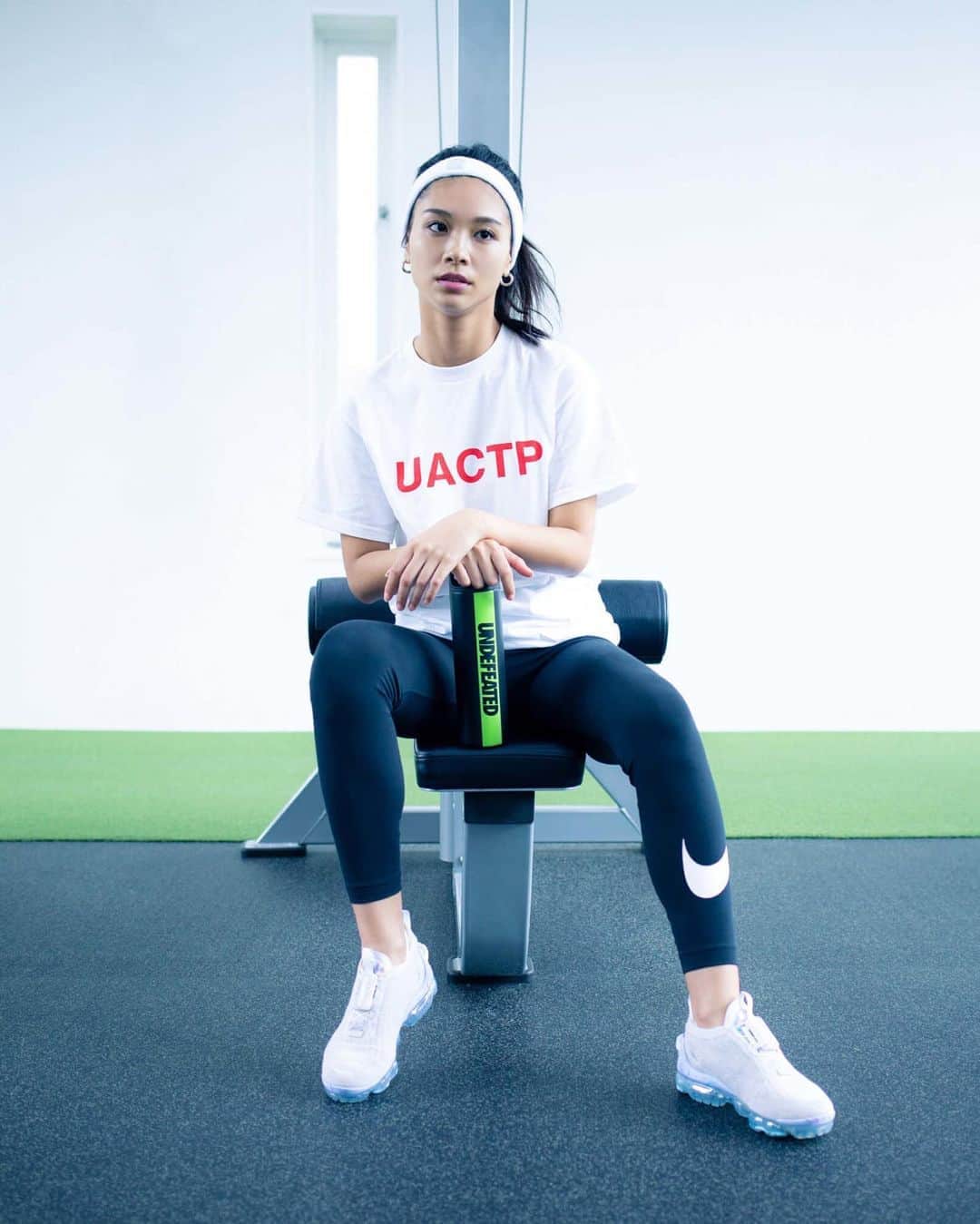 HYPEBEASTさんのインスタグラム写真 - (HYPEBEASTInstagram)「@hypebeaststyle: @undefeatedinc has joined forces with @starbucks on a new workout collection, while also debuting a line of performance-focused apparel and merchandise called UNDEFEATED Action Capabilities Training Program. Comprised of two distinct collections, the first Green-Lined series features logo tees, camp caps and water bottles, all of which come in tonal black. While the second capsule is the more outright UACTP assemblage consisting of white tees and green long-sleeved shirts with co-branded insignias. Both collections will be available at UNDEFEATED's stores in Japan and web shop starting September 17.⁠⠀ Photo: UNDEFEATED」9月15日 12時26分 - hypebeast