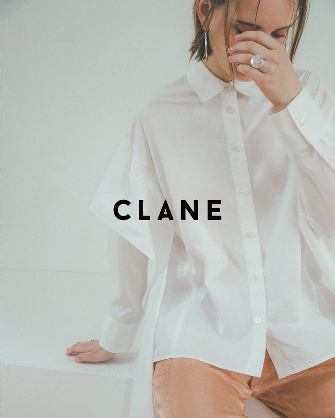 ARKnetsのインスタグラム：「《 CLANE 》﻿ ﻿ 2020 Autumn & Winter Collection﻿ ﻿ ■BRAND/CLANE(クラネ)﻿ ﻿ 「 O R I G I N A L S T A N D A R D 」「STANDARD」に現代的な柄、素材、デザインを取り入れ新しいフォルムを表現。「特別な一枚」を重視し、長く愛用していただける洋服を提案します。﻿ ﻿ ﻿ 【取り扱い店舗 】﻿ @dearbyark﻿ ﻿ ﻿ ■商品や通信販売に関しまして、ご不明な点がございましたらお気軽にお問い合わせください。﻿ ----------------------------------﻿ 【お問い合わせ】﻿ ARKnetsコールセンター﻿ TEL：028-634-1212 ( 営業時間 12:00～19:00 )﻿ ※店舗へ繋がりにくい場合には、こちらまでお問合せ下さい。﻿ -------------------------------------﻿ #CLANE #クラネ #シャツ #スカート #SKIRT #arknets #dearbyark #セレクトショップ #栃木 #宇都宮 #群馬 #高崎 #埼玉 #越谷 #styling #スタイリング #fashion #ファッション #レディースファッション #coodinate #コーディネイト #20AW #2020aw #2020fw #collection #20fw #fashiongram #outfit #casualstyle #instafashion」