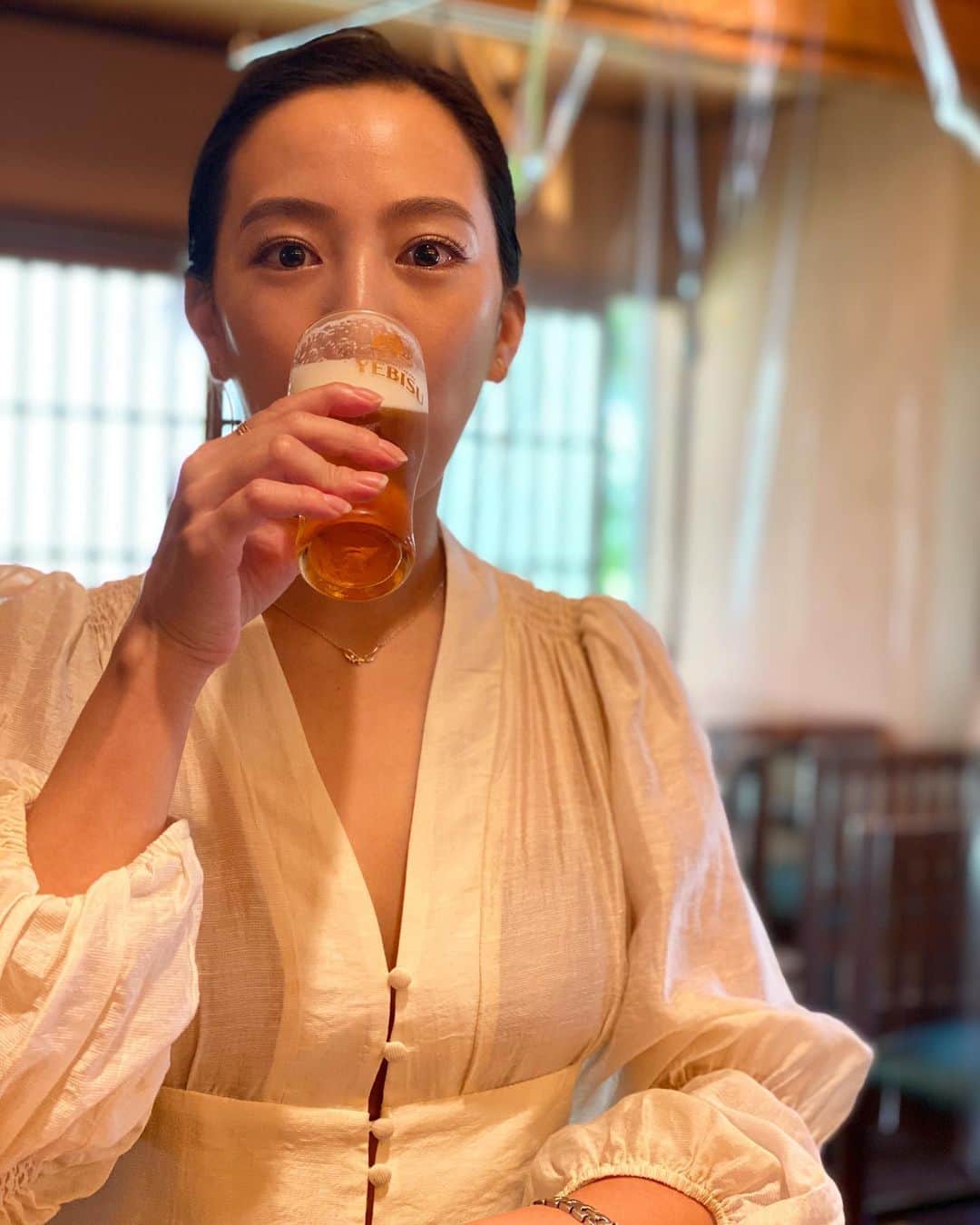 矢野由希子さんのインスタグラム写真 - (矢野由希子Instagram)「ビールをくらう。  ちいさいの1杯だけよ。」9月15日 14時19分 - yanoyukiko_