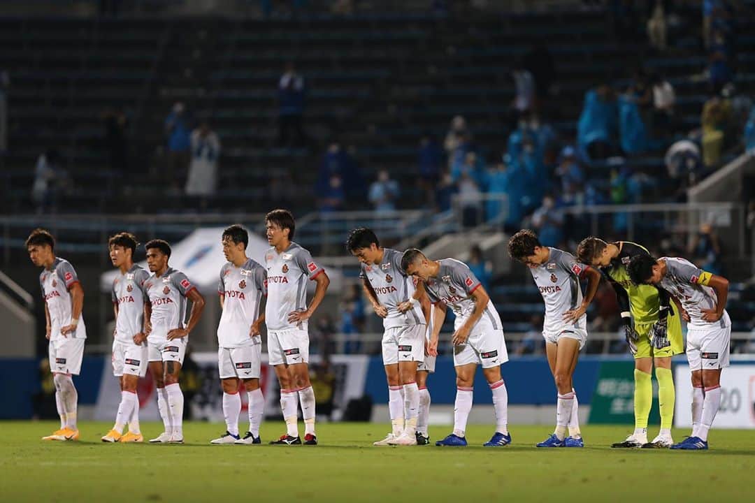 のインスタグラム：「vs 横浜FC﻿ ﻿ 応援ありがとうございました。﻿ ﻿ 負けるって、やっぱり悔しい。﻿ ﻿ しっかり反省して、次の神戸戦に向けて、今日から最高の準備します！﻿ ﻿ ホームで勝利を。﻿ ﻿ ﻿ #nagoyagrampus #grampus #名古屋グランパス #丸山祐市 #3」