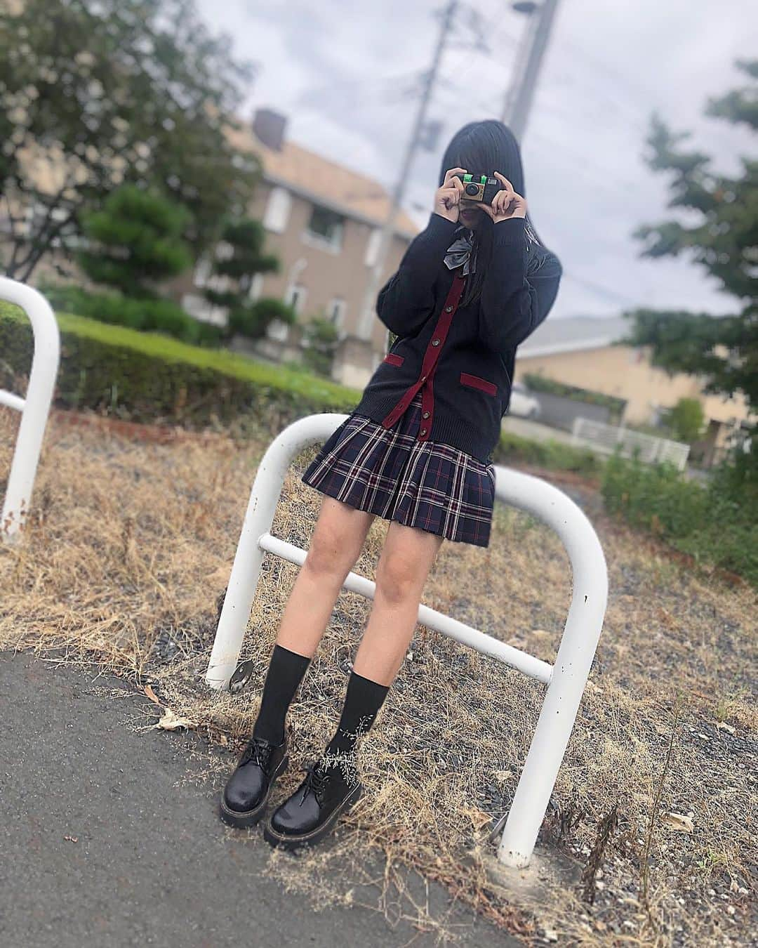 こあ（ゆずこあ）さんのインスタグラム写真 - (こあ（ゆずこあ）Instagram)「학생 〜❕ ・ ・ ・ ・ ・ ・ ・ #制服#なんちゃって制服#カンコー #カンコー委員会 #カンコー学生服  #韓国すきな人と繋がりたい  #학생#スカート#制服コーデ」9月15日 20時50分 - koa_0607