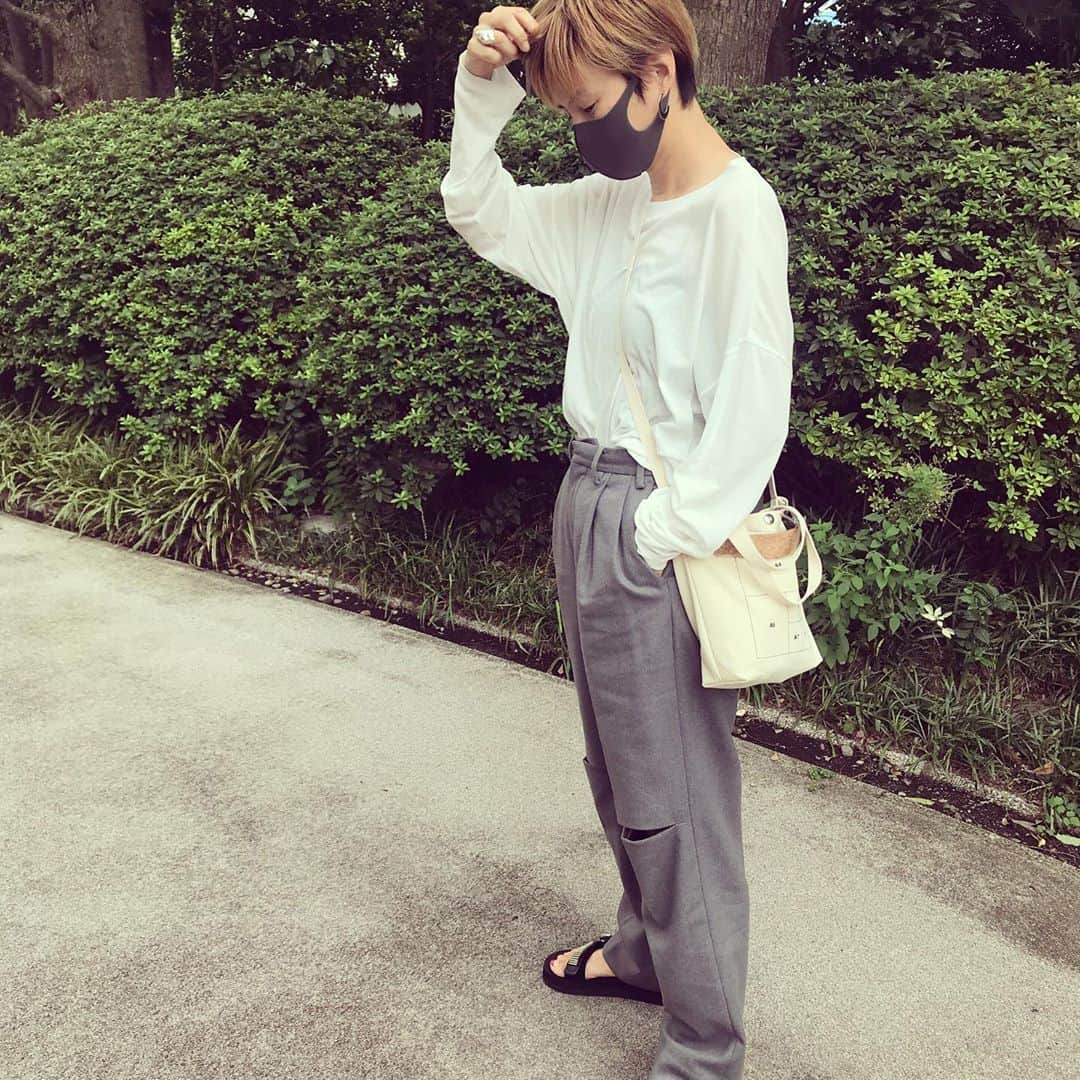 のインスタグラム：「もっぱら、シンプル。」
