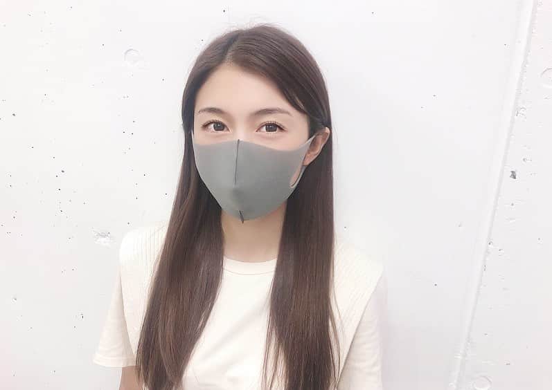 麻衣愛のインスタグラム：「眉毛サロンでいい感じにしてもらいました!! . . 眉毛って本当整えるの苦手でサロンで整えてもらうとメイクがめちゃくちゃ楽になるので嬉しいです💕 元々めっちゃしっかりしてる眉毛だから扱いはプロに任せることにしました🤤笑笑 @360.mens.yuriko さん!!ありがとうございました☺️💕  #眉毛サロン #眉毛 #眉毛メイク #眉毛カット #表参道 #女子力 #上がれー」