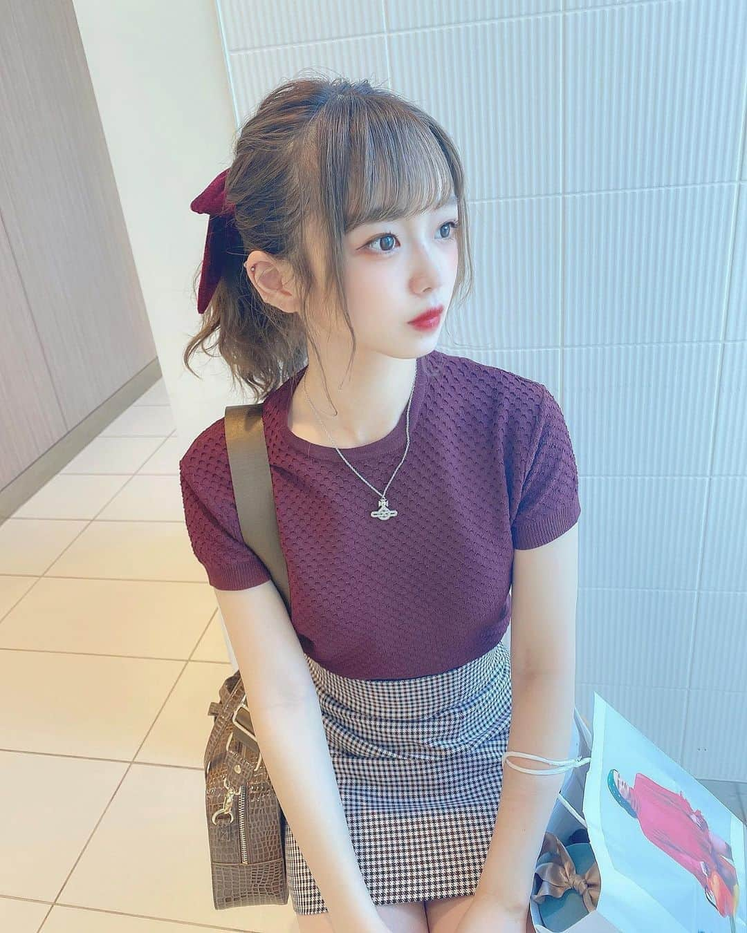 石橋ななのインスタグラム：「🤎  #lilybrown #zara  #ポニーテール  #リボン　#秋服 #fllowme #floow #f4f」