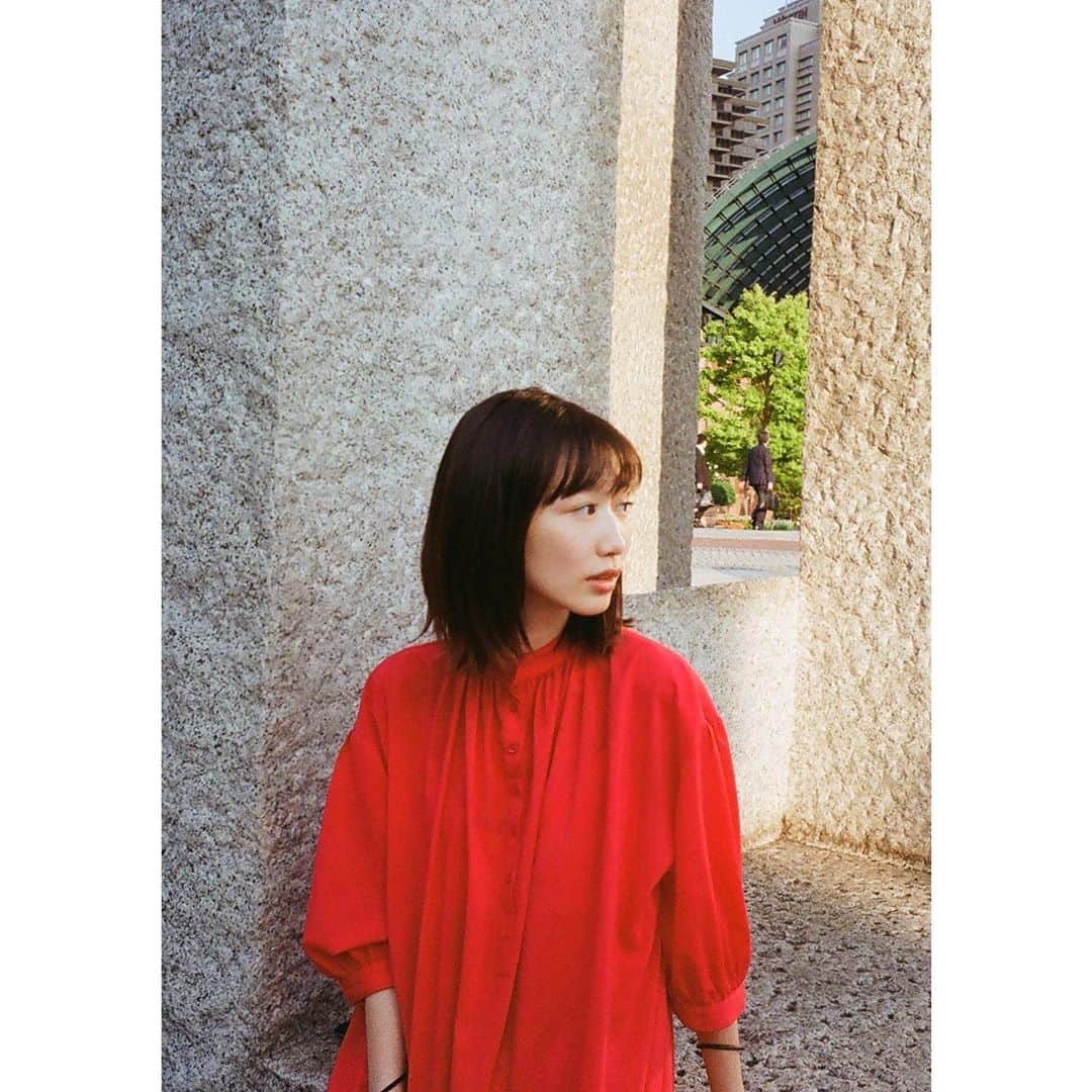 岡本夏美さんのインスタグラム写真 - (岡本夏美Instagram)「フィルム〜 私服〜」9月15日 18時26分 - okamoto_natsumi