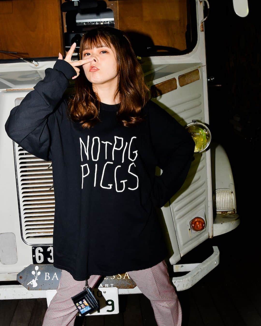 METTYのインスタグラム：「NOTPIG #PIGGS design&photo by me」