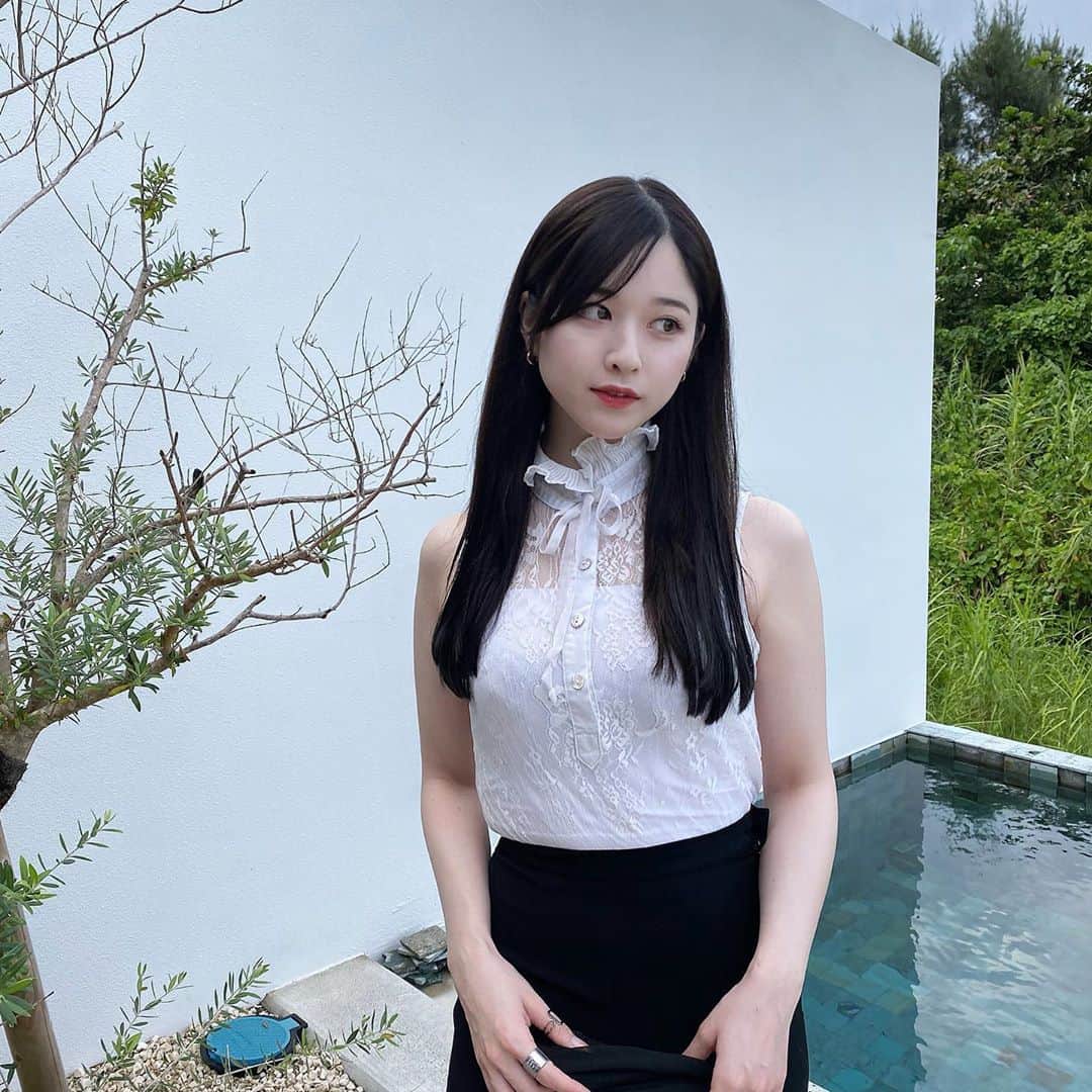 のインスタグラム：「🌴🦋🐚」