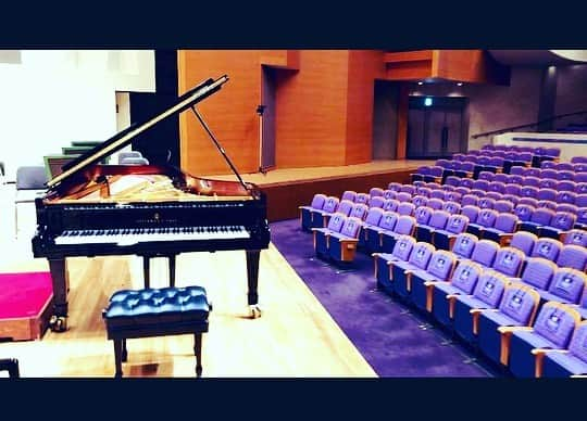 金子三勇士さんのインスタグラム写真 - (金子三勇士Instagram)「Thank you, Sagamihara! #KenichiroKobayashi #Maestro #MiyujiKaneko #piano #japanphilharmonicorchestra  #Sagamihara #Japan #concert #pianoconcerto #socialdistancing  #Mozart #小林研一郎 #マエストロ #金子三勇士 #ピアノ #日本フィルハーモニー交響楽団  #相模原 #コンサート #ソーシャルディスタンス #モーツァルト #ピアノ協奏曲 #SteinwayArtist」9月15日 21時15分 - miyujikaneko_official