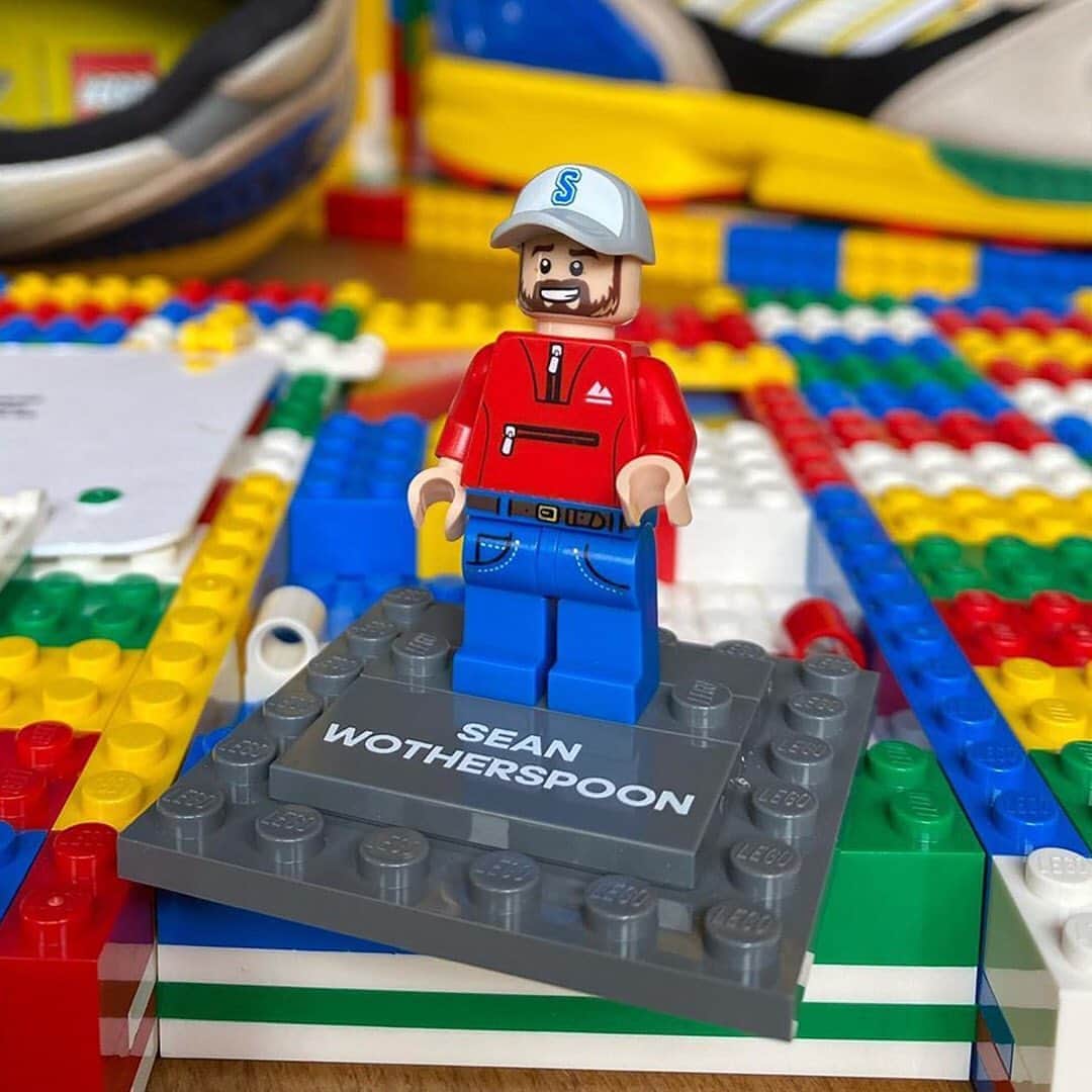 HYPEBEASTさんのインスタグラム写真 - (HYPEBEASTInstagram)「@hypebeastkicks: @sean_wotherspoon offers a better look at the upcoming @lego x @adidas ZX 8000. Coming in a special LEGO box, alongside a special Minifigure modeled after Wotherspoon, the shoe is a part of the ongoing A-ZX project and comes decorated with an array of LEGO block inspired details on the heel counter, eye stays and dubrae lace locks. It’s slated to release on September 25 for $130 USD.⁠⠀ Photo: Sean Wotherspoon」9月15日 21時17分 - hypebeast