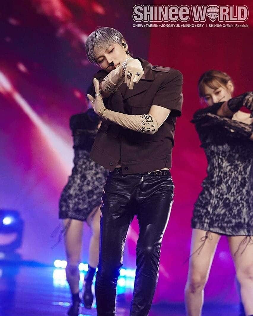 SHINeeのインスタグラム：「200914 Taemin - Lysn update . . #SHINee  -Admin A」